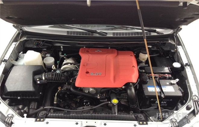 2014款 探索版 2.4L 汽油4X2超豪華型