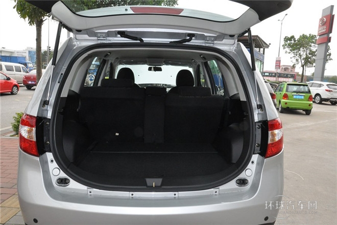 2014款 探索版 2.4L 汽油4X2超豪華型