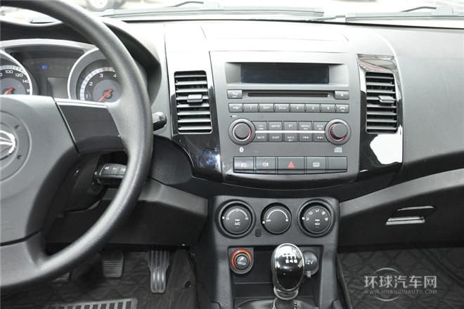 2014款 探索版 2.4L 汽油4X2超豪華型