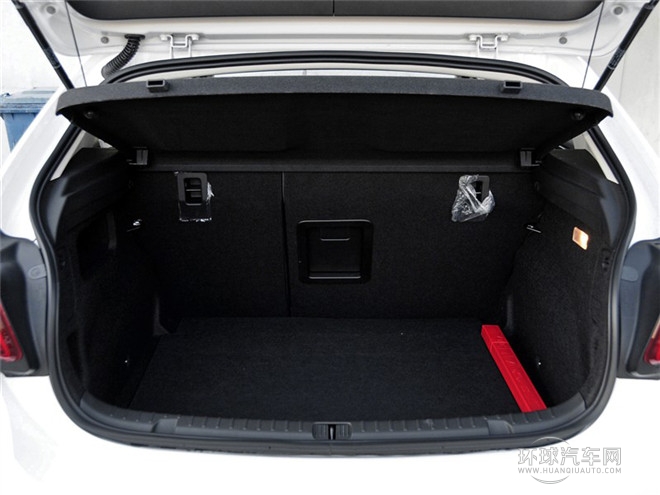 2015款 都市SUV 1.6T 手動(dòng)型動(dòng)派