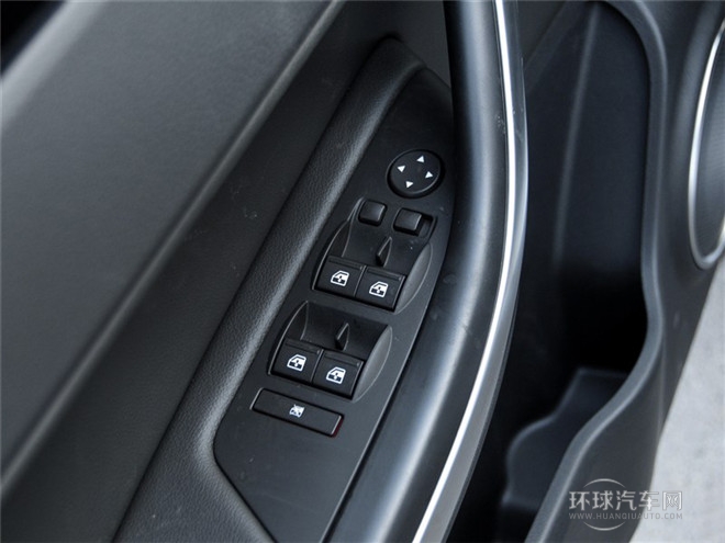 2015款 都市SUV 1.6T 手動(dòng)型動(dòng)派