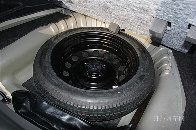 2015款 1.8T 自動舒適型