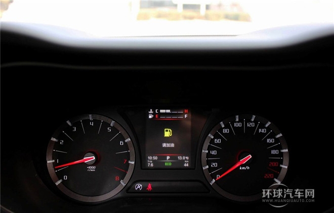 2015款 1.8T 自動(dòng)舒適型