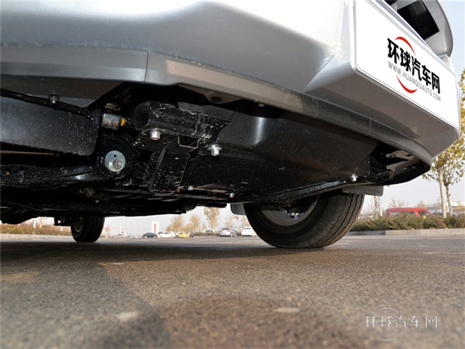 2015款 2.5T兩驅 手動豪華型