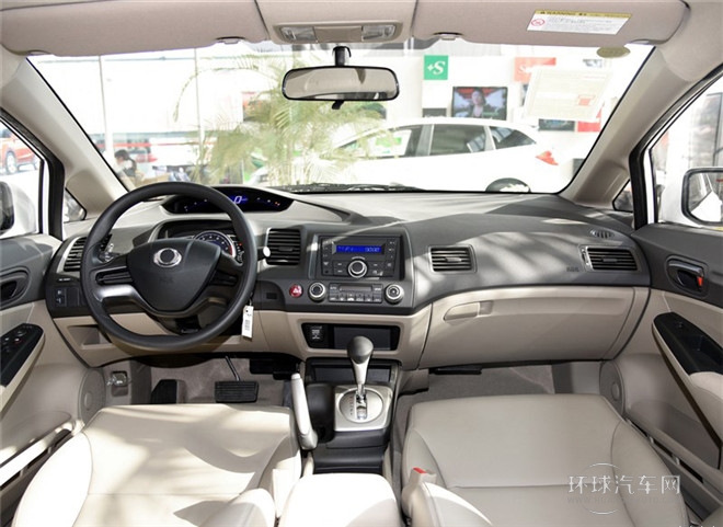 2015款 1.8L EXI 自動