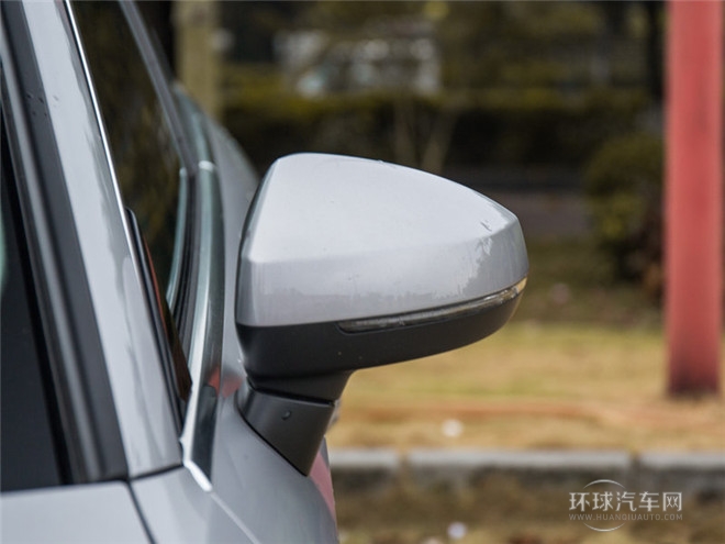 2015款 Limousine 40 TFSI 自動豪華型