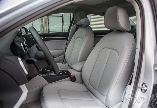 2015款 Limousine 40 TFSI 自動(dòng)舒適型