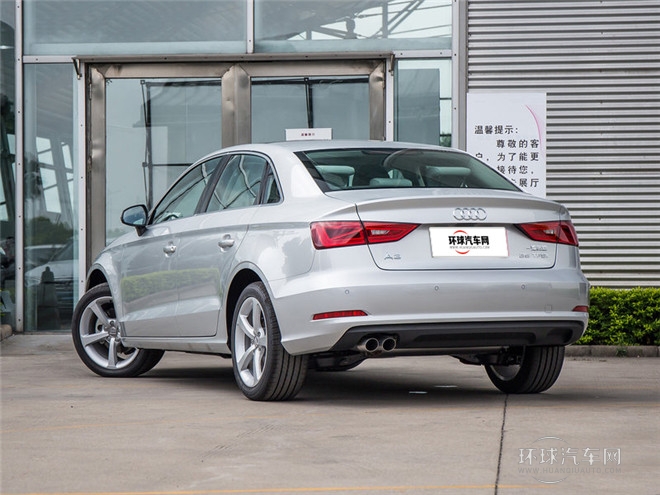 2015款 Limousine 40 TFSI 自動(dòng)舒適型