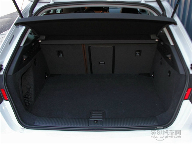 2015款 Sportback 40 TFSI 自動豪華型