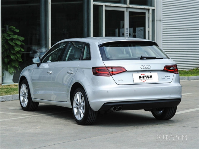 2015款 Sportback 40 TFSI 自動豪華型