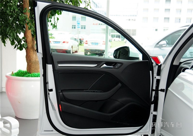 2015款 Sportback 40 TFSI 自動舒適型