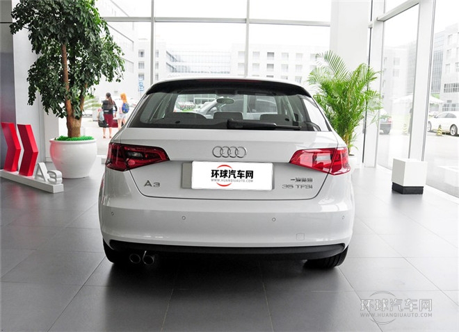 2015款 Sportback 40 TFSI 自動舒適型