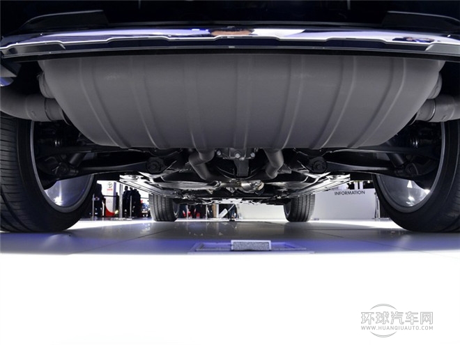 2015款 3.0TSI V6 耀銳限量版