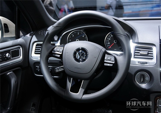 2015款 3.0TSI V6 耀銳限量版