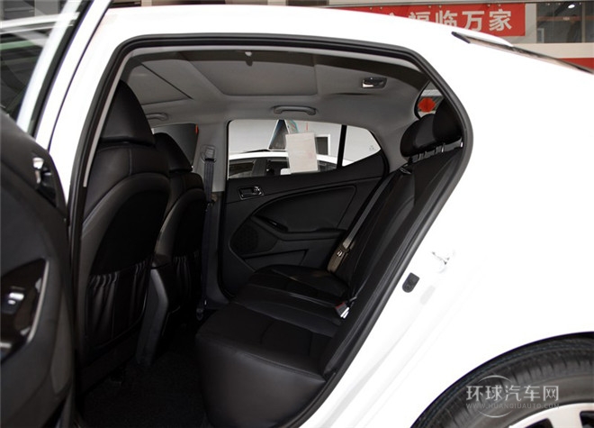 2015款 2.0L 自動LUX