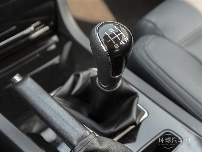 2015款 1.8L 手動精英型