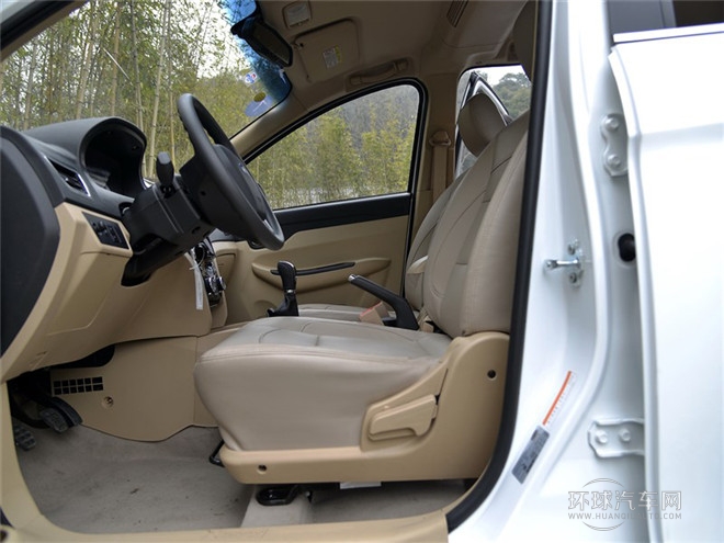 2015款 1.5L 手動豪華型