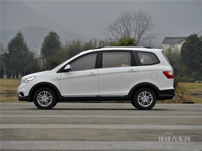 2015款 1.5L 手動豪華型