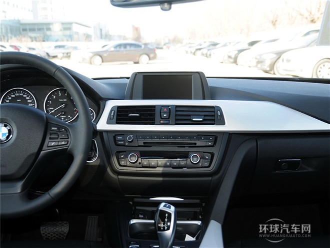 2015款 320i 領先型