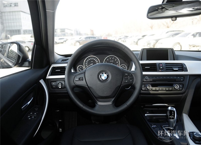 2015款 320i 領先型
