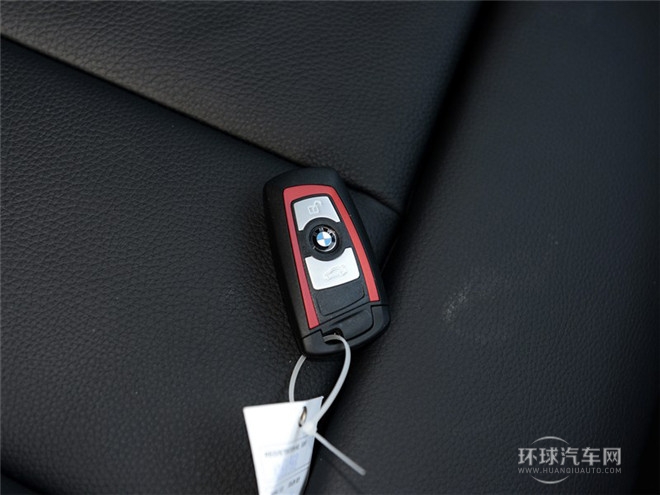 2015款 320i 設計套裝型