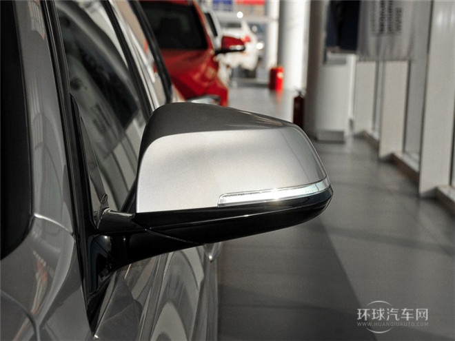 2015款 328i xDrive 設計套裝型