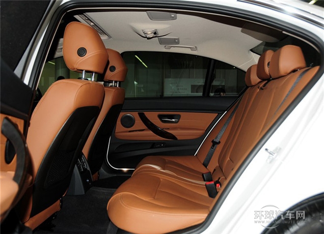 2015款 335i xDrive 設(shè)計套裝型