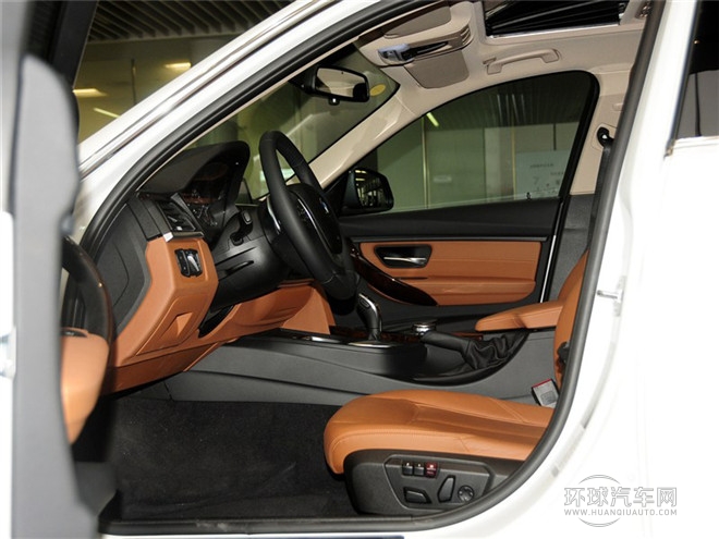 2015款 335i xDrive 設(shè)計(jì)套裝型