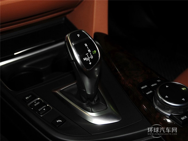 2015款 335i xDrive 設計套裝型