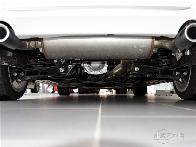 2015款 335i 設計套裝型