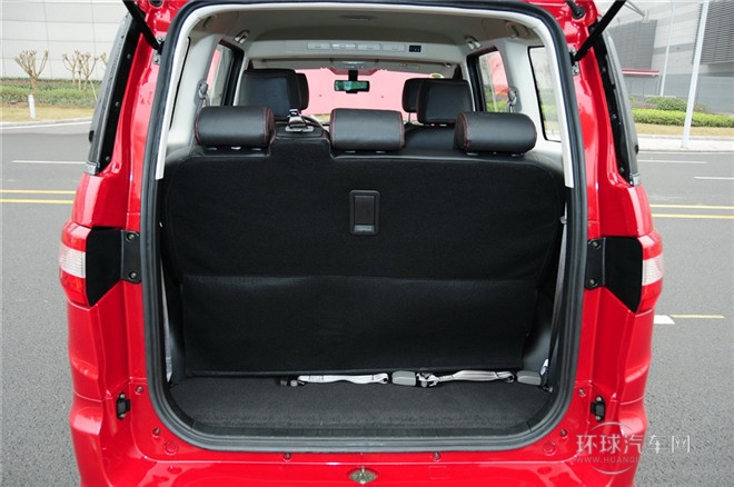 2015款 1.5L 自動豪華型