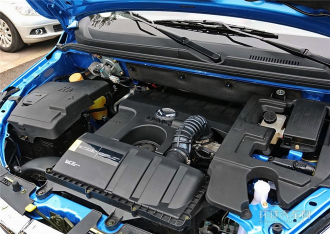 2015款 1.5L 自動舒適型