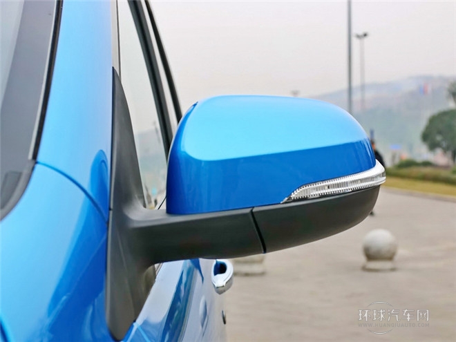 2015款 1.5L 自動舒適型