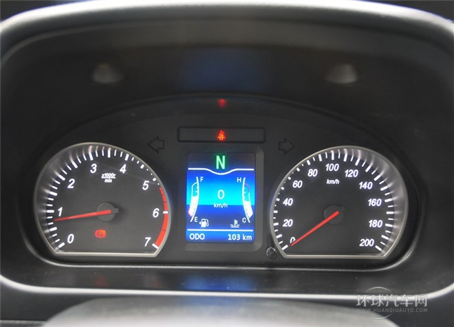 2015款 1.5L 自動尊貴型