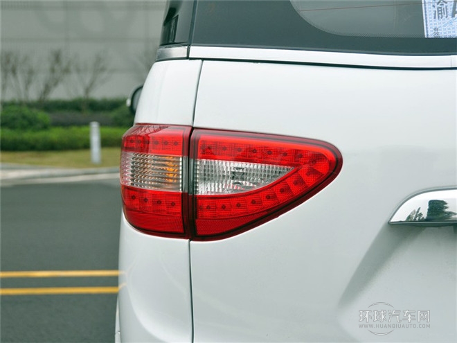 2015款 1.5L 自動(dòng)尊貴型