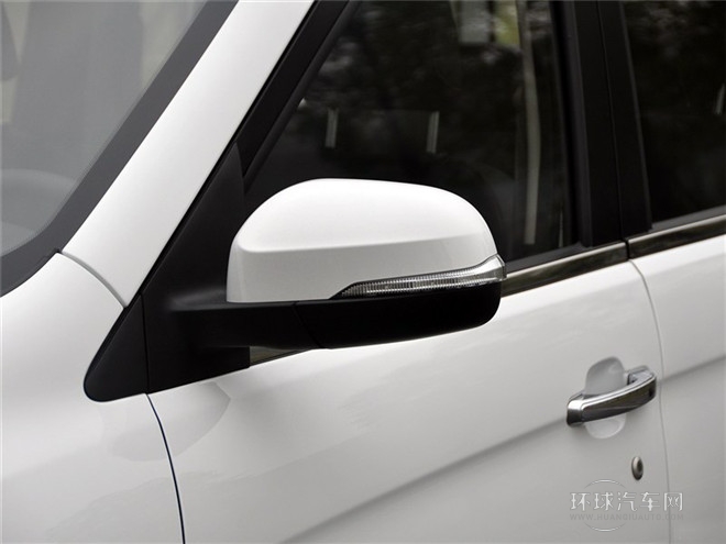 2015款 1.5L 自動(dòng)尊貴型