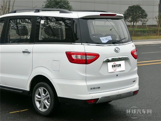 2015款 1.5L 自動尊貴型