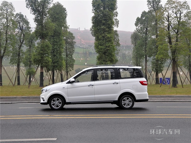 2015款 1.5L 自動(dòng)尊貴型