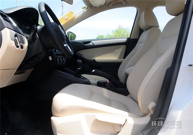 2015款 1.6L 手動領先型