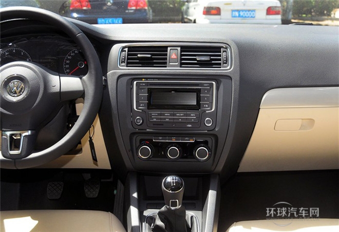 2015款 1.6L 手動領先型