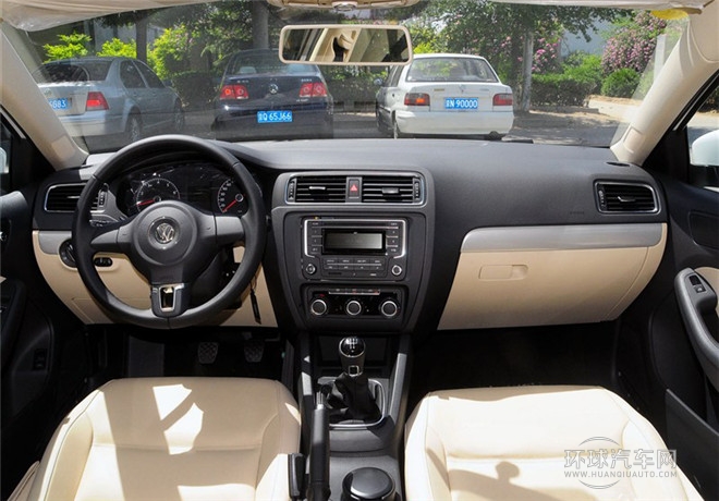 2015款 1.6L 手動領先型