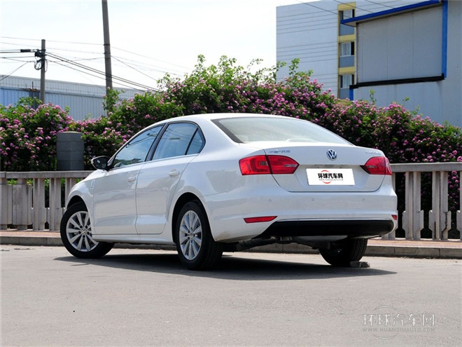 2015款 1.6L 自動領先型