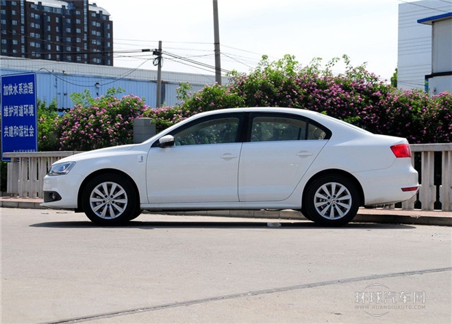 2015款 1.6L 自動領先型