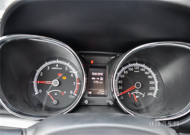 2015款 2.0L 手動睿趣版