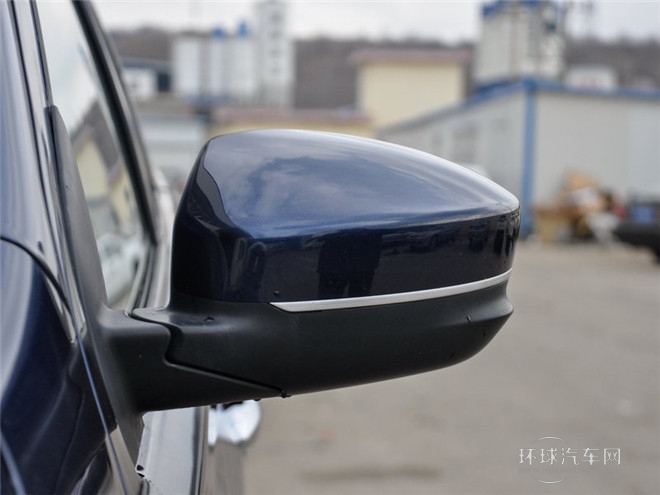 2015款 2.0L 手動睿趣版