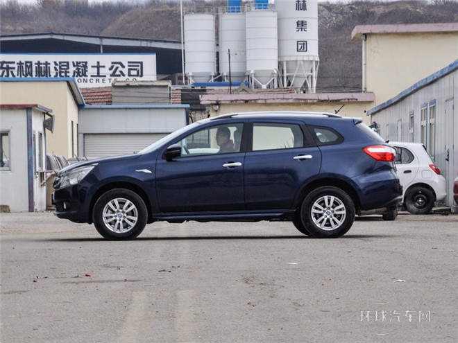 2015款 2.0L 手動(dòng)睿趣版