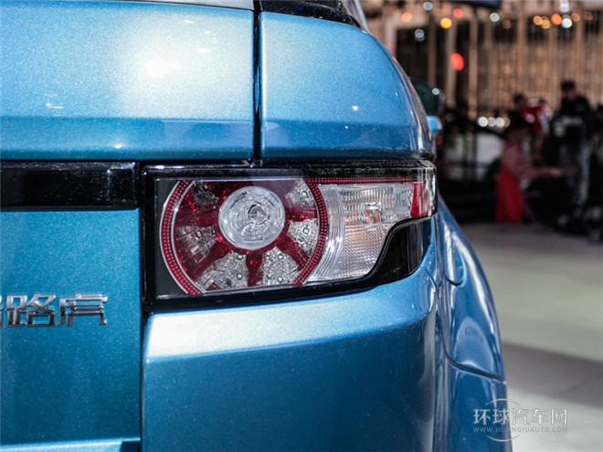 2015款 2.0T 五門致享版