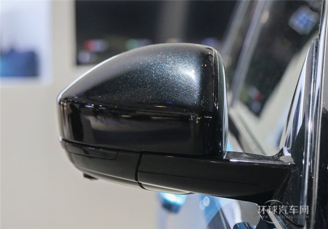 2015款 2.0T 五門致享版