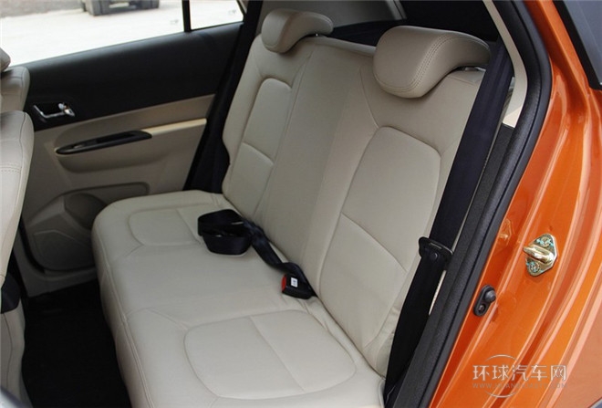 2015款 1.5L CVT致豪版