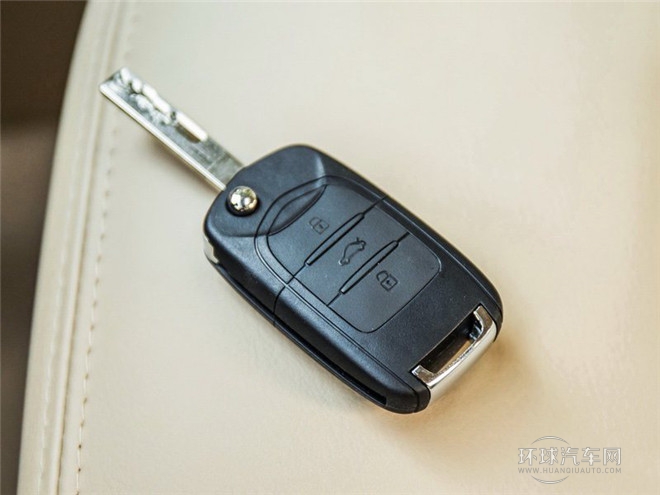 2015款 1.8L 手動豪華導(dǎo)航ESP版 7座